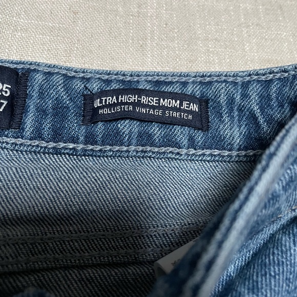 Hollister Striped Mom Jeans - Picture 3 of 6